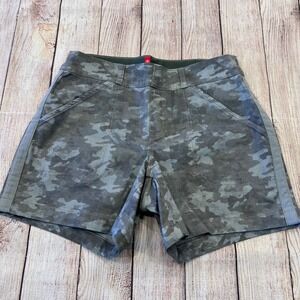 Spanx Womens NWOT Stretch Twill Camo Shorts Green Pull On Shaping Size Small